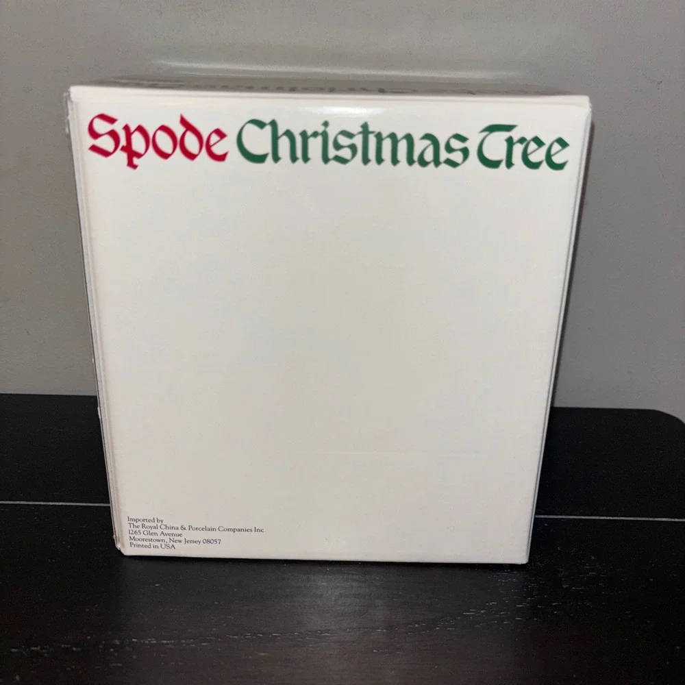 Spode | Christmas Tree | All Purpose Wine Glasses | Set of 4 |‎ Holiday Stemware